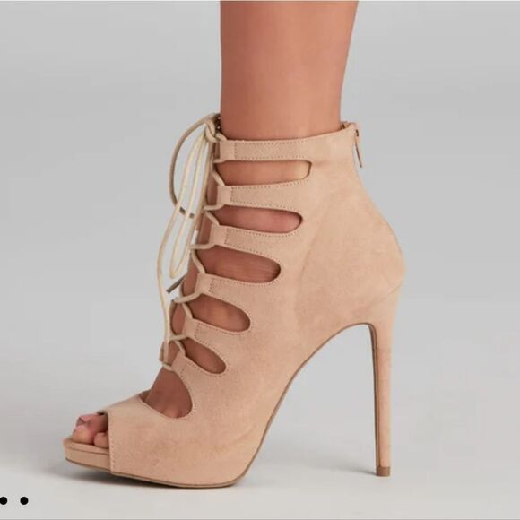 BRAND NEW GLAZE CHIC LACE UP CAGED ALMOND TOE STILETTOS BOOTIES - Picture 4 of 13